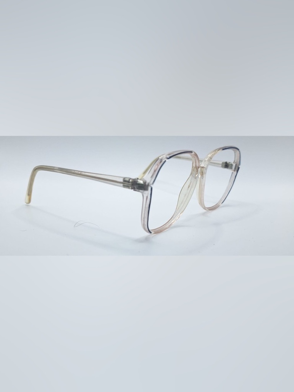 Vintage Anthony Martin Natalie Blue Translucent Oval Sunglasses Frames Only